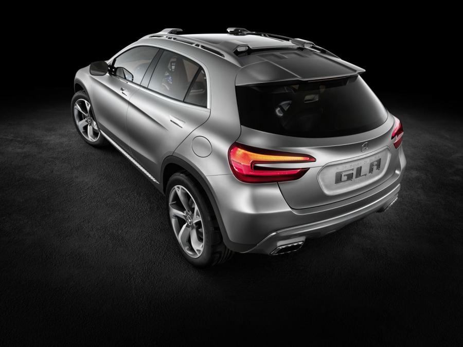  Mercedes-Benz GLA Concept 2013 года  (фото 9 из 42)